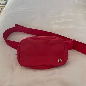 lululemon athletica red belt bag with adjustable strap